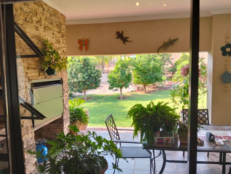 3 Bedroom Property for Sale in Seasons Lifestyle Estate North West